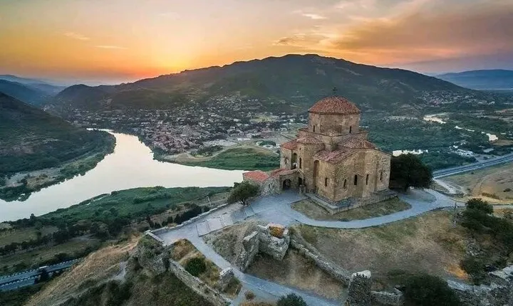 Group Day Tour of Mtskheta,Jvari,Samtavro