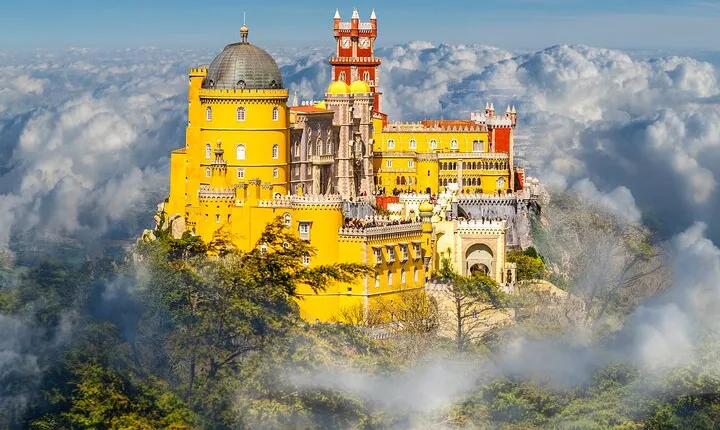 Sintra and Cascais Full Day Private Tour from Lisbon