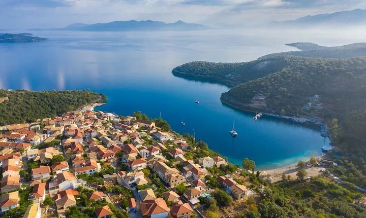 Island Hopping from Lefkada