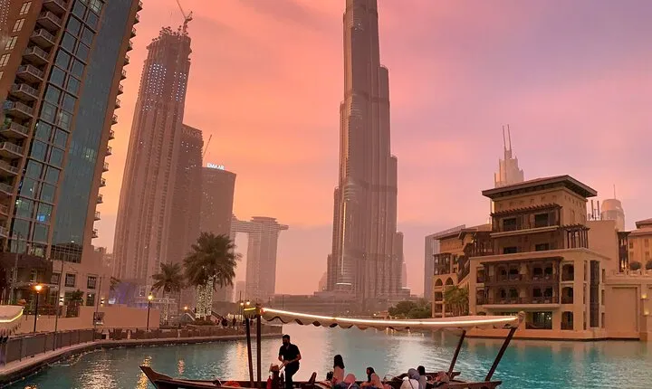 Traditional Abra Ride and Dubai Fountain Show at Burj Lake