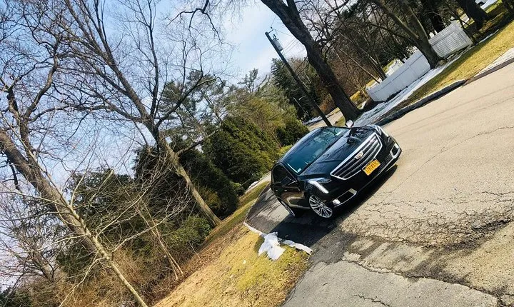 New York Airport Luxury Transfer : New York City to Newark Airport