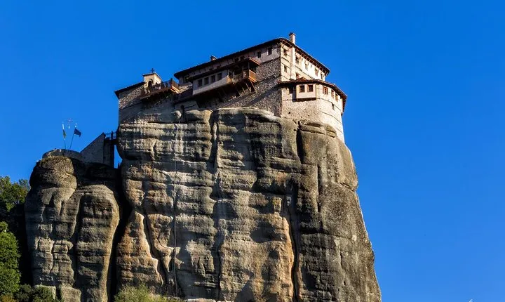 Meteora Monasteries Day Trip from Thessaloniki