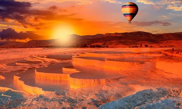 Pamukkale Hot Air Balloon Tours