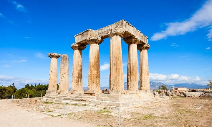 Private half-day tour to Ancient Corinth from Athens