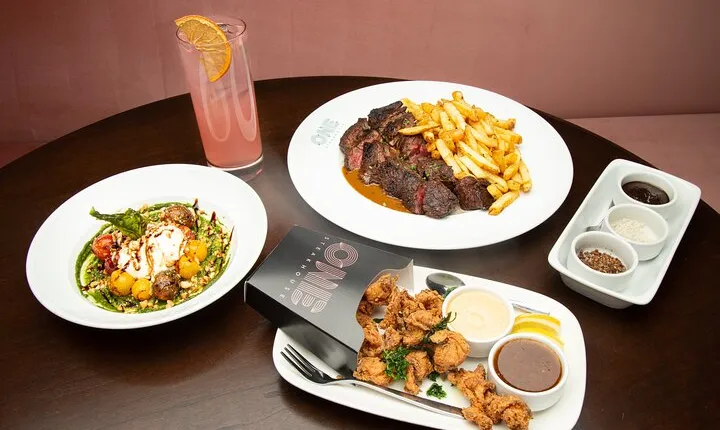 Foodie Tour: Virgin Hotel Private Self-Guided Finger Licking Foodie Tour