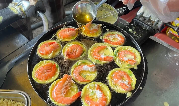 Ho Chi Minh/Saigon Zero Tourist Food Tour 