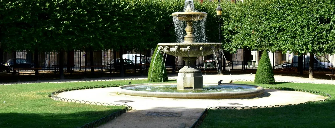 Le Marais Guided Walking Tour in Paris