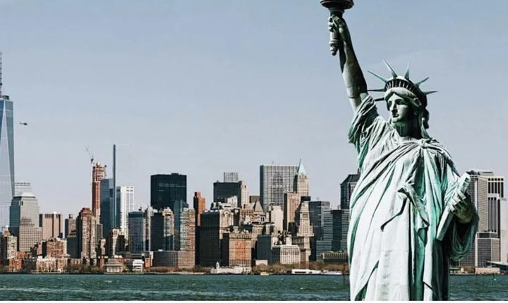 Statue of Liberty & Ellis Island Tour Semi-Private 8ppl Max