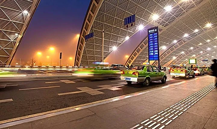Private Chengdu International Airport Departure Transfer from City Hotels