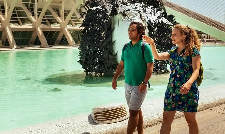Valencia PRIVATE Highlights & Hidden Gems Tour with a Local