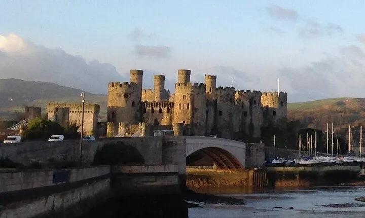 Discovering the Medieval Walled Town of Conwy: A Self-Guided Audio Tour
