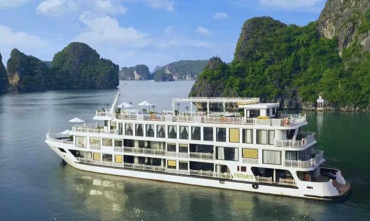 Discover Halong Bay 2-Day Premium Hermes Cruise with Balcony