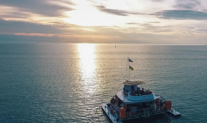 Dickson Dragon Amazing Sunset Cruise