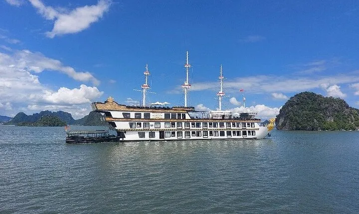Top Luxury Experience: Dragon Legend Bai Tu Long Bay 2-Day Cruise