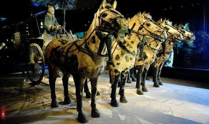 Xian Mini Group Day Trip to Huaqing Palace & Terracotta Army