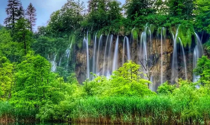 Plitvice Lakes National Park - private day-trip from Zagreb