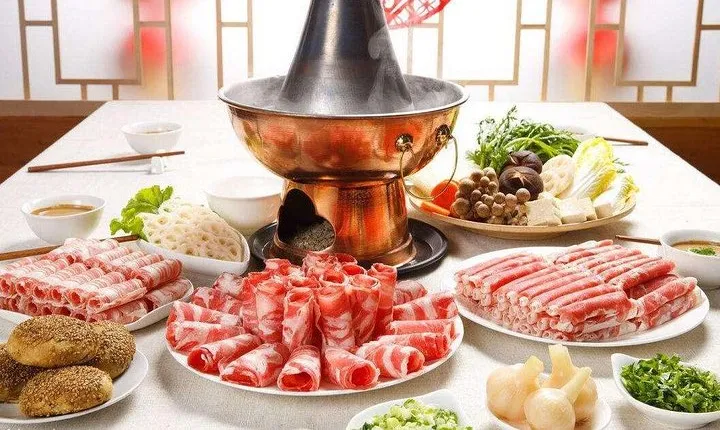 Beijing Private Hutong Food Walking Tour Including Mongolia Hotpot