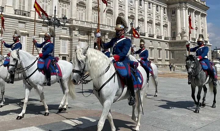 Royal Palace Madrid Small Group Tour with Skip the Line Ticket