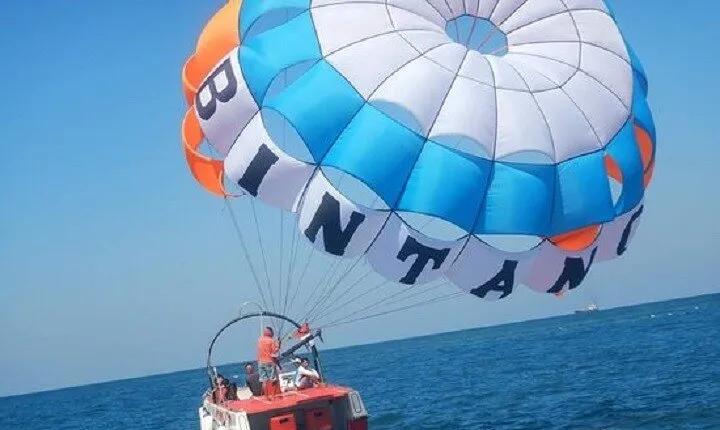 Indonesia: Watersport Tanjung Benoa By Bintang