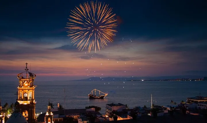 Premium Night Pirate Ship