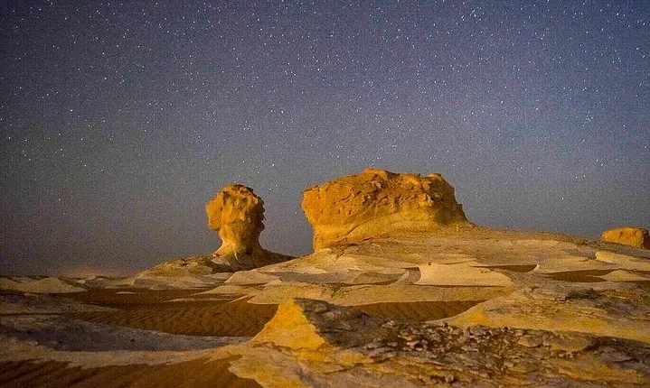 White Desert 2 Nights and 3 Days Tour.