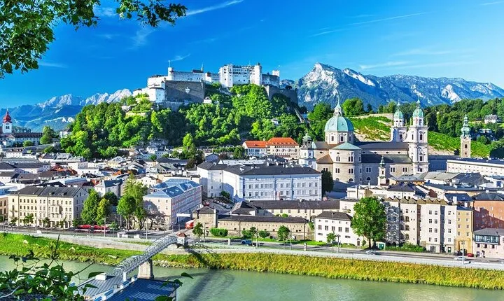 Private TOUR Munich > Eagle Nest > Königssee > Salzburg > Munich