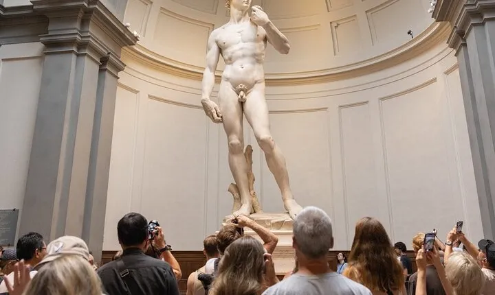 Florence Accademia Gallery Tour & Skip-the-Line Tickets Included