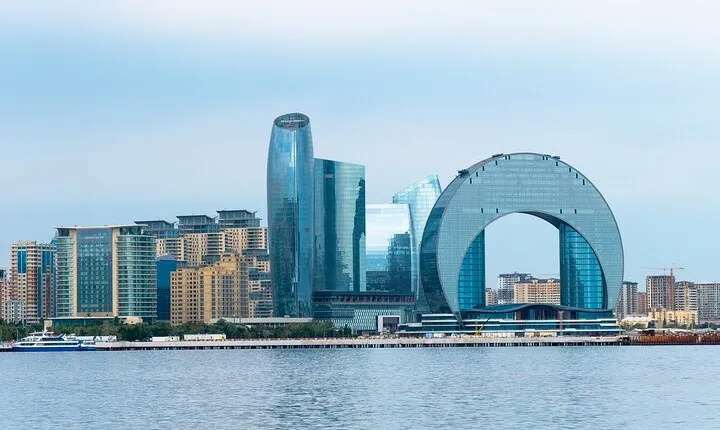 Old and Modern Baku Private Tour