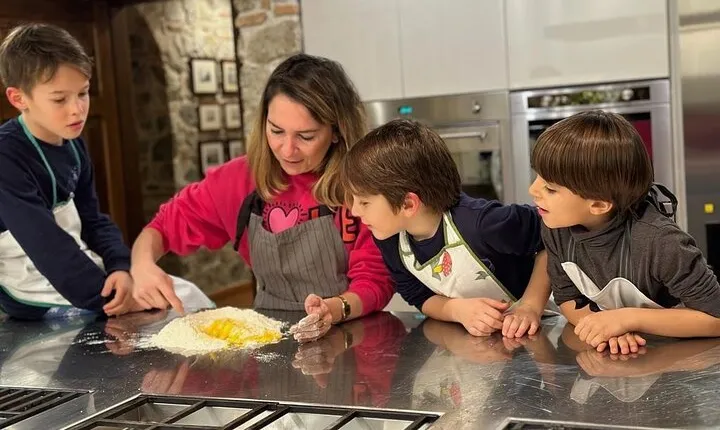 Fun cooking class for kids in Milan