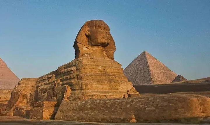 Private Day Trip from Sharm to Cairo