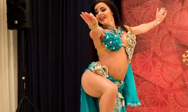Cairo dinner Cruise with Belly dancer show