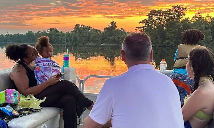 2-Hour Date Night and Sunset Cruise Near New Orleans