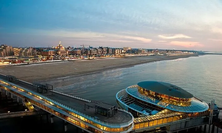 The Hague Must-See attractions Private Walking Tour With A Guide