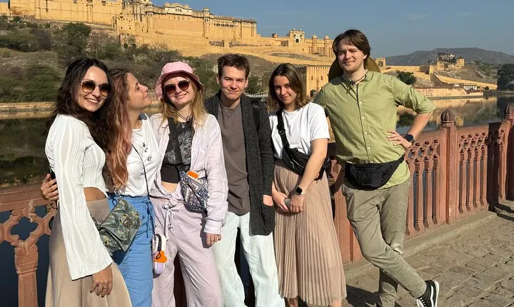 Jaipur: Full Day City Highlights Tour with Tour Guide