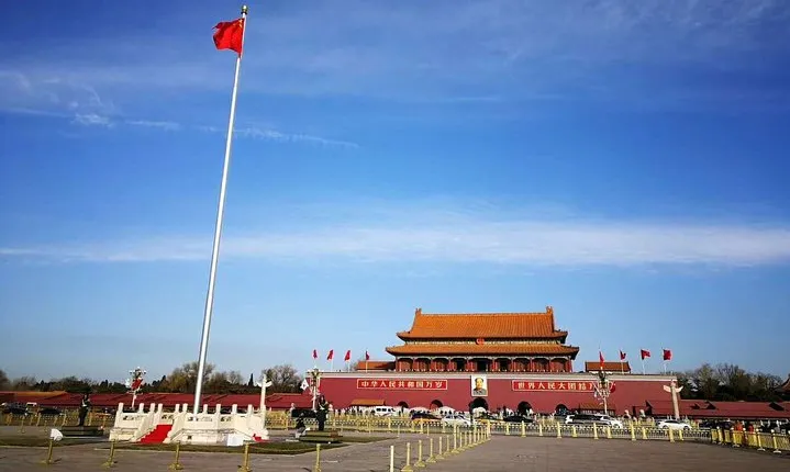 Private Day Tour: Tian'anmen Square, Forbidden City and Badaling Great Wall