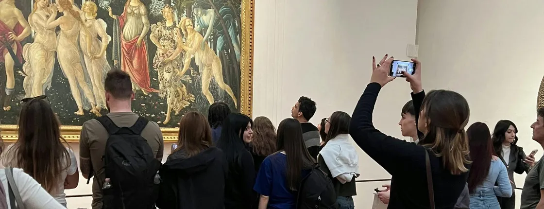 Small-group tour of the Uffizi Gallery with entrance tickets