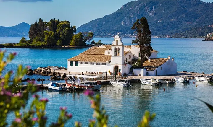 Taste Corfu city and sunset cruise