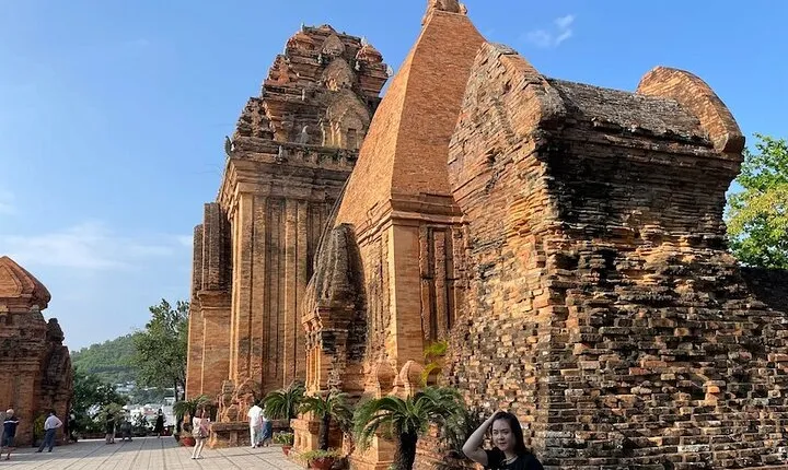 Nha Trang: Half Day City Tour