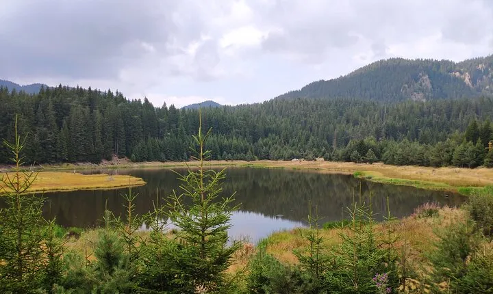 Self-Guided Hiking Tour of the Smolyan Lakes