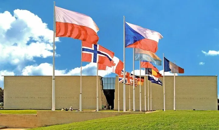2 day Mont Saint-Michel, D-day Omaha, Utah Beaches Private Trip