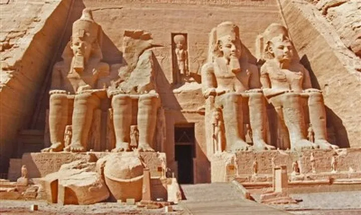 7 Days 6 Nights Egypt Holiday Package To Cairo ,Alexandria & Aswan & Luxor