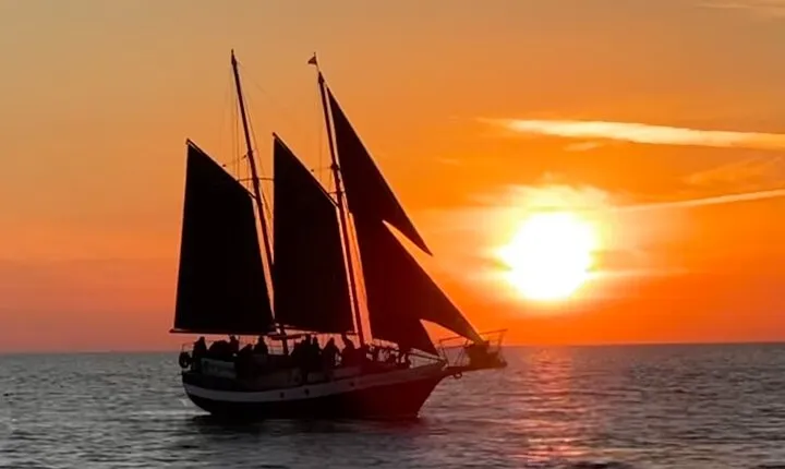 Suncoast Sailing's Sunset Sailing Experience!