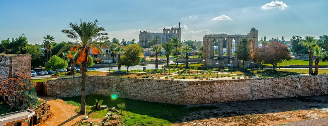 Famagusta city tour with Salamis and Varosha 'Ghost Town'