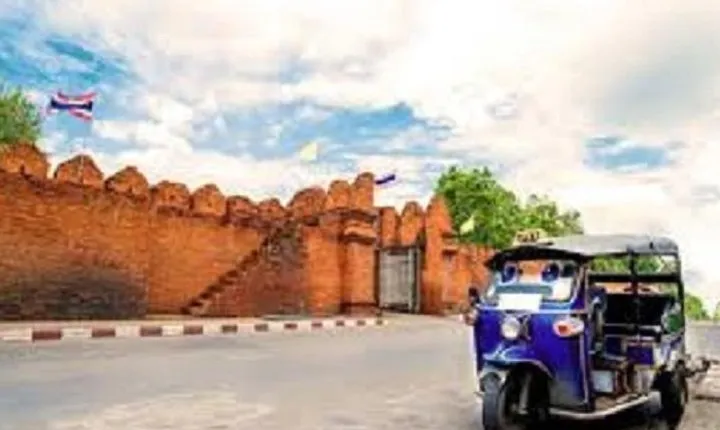 Half day Best of Chiang Mai City by Tuk-Tuk Private tours