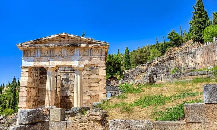 Delphi Tour From Athens