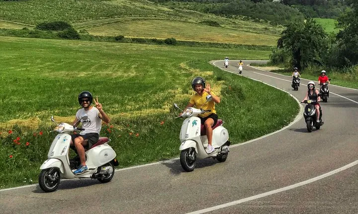 Tuscany Vespa Tours Through the Hills of Chianti
