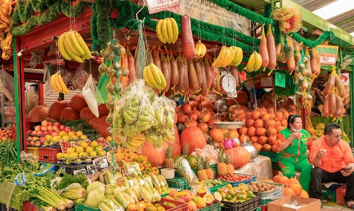 Paloquemao Market with Fruits and traditional food