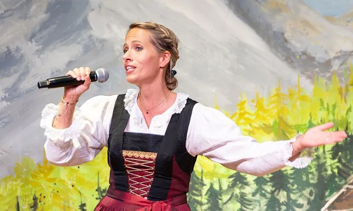 Tyrolean Folk Show Ticket in Innsbruck