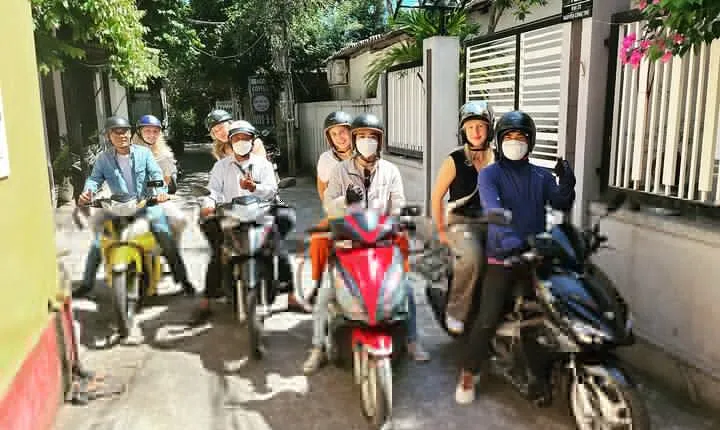 Half-Day Hue City Motorcycle Private Tour with Driver