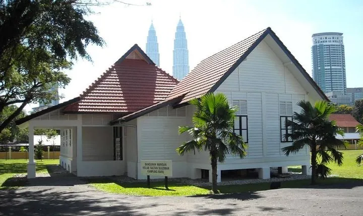 Jalan-Jalan at Kampong Bharu